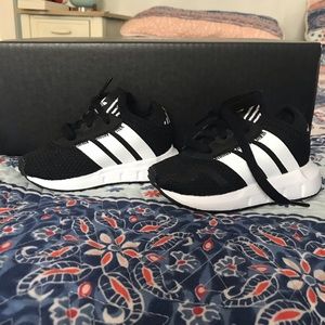 Adidas Swift Running Toddler Size 4